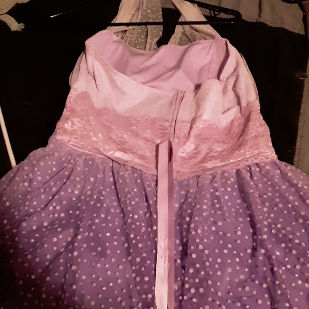 Dress - Picture 4 of 4